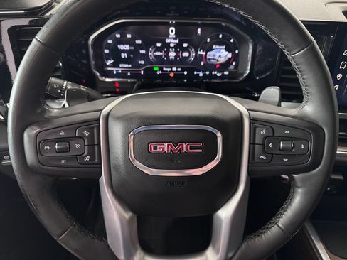 Certified 2024 GMC Sierra 1500 Elevation w/ LPO, Elevation Black Package AWD/4WD image 15