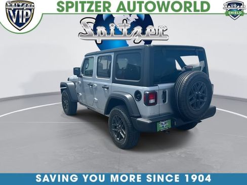 Used 2024 Jeep Wrangler Unlimited Sport AWD/4WD image 7