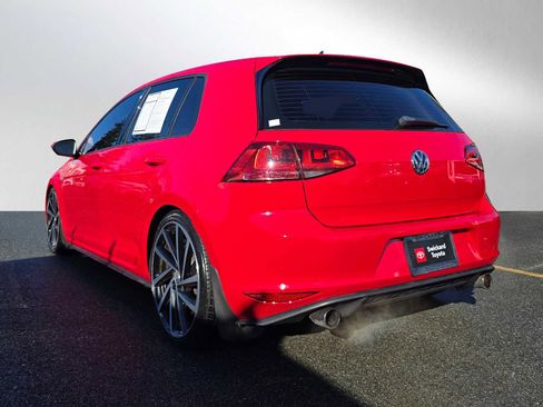 Used 2016 Volkswagen GTI SE image 5