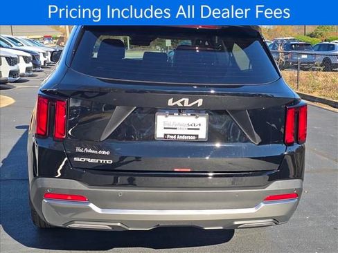 New 2026 Kia Sorento S w/ S Panoramic Sunroof Package FWD image 4