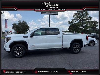 Used 2023 GMC Sierra 1500 AT4