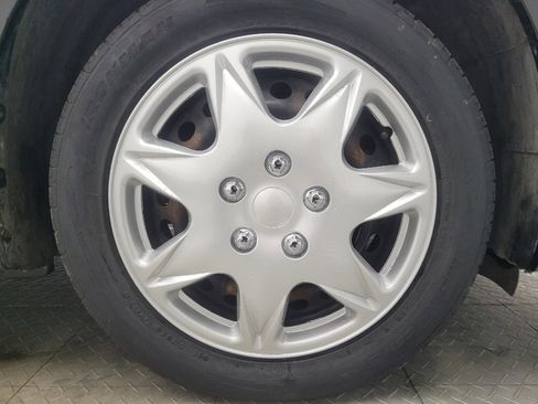 Used 2019 Nissan Sentra S image 31