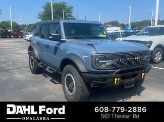 Used 2023 Ford Bronco Badlands AWD/4WD video 1