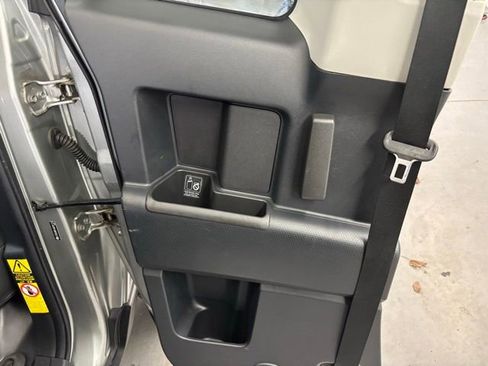 Used 2010 Toyota FJ Cruiser 4WD image 13