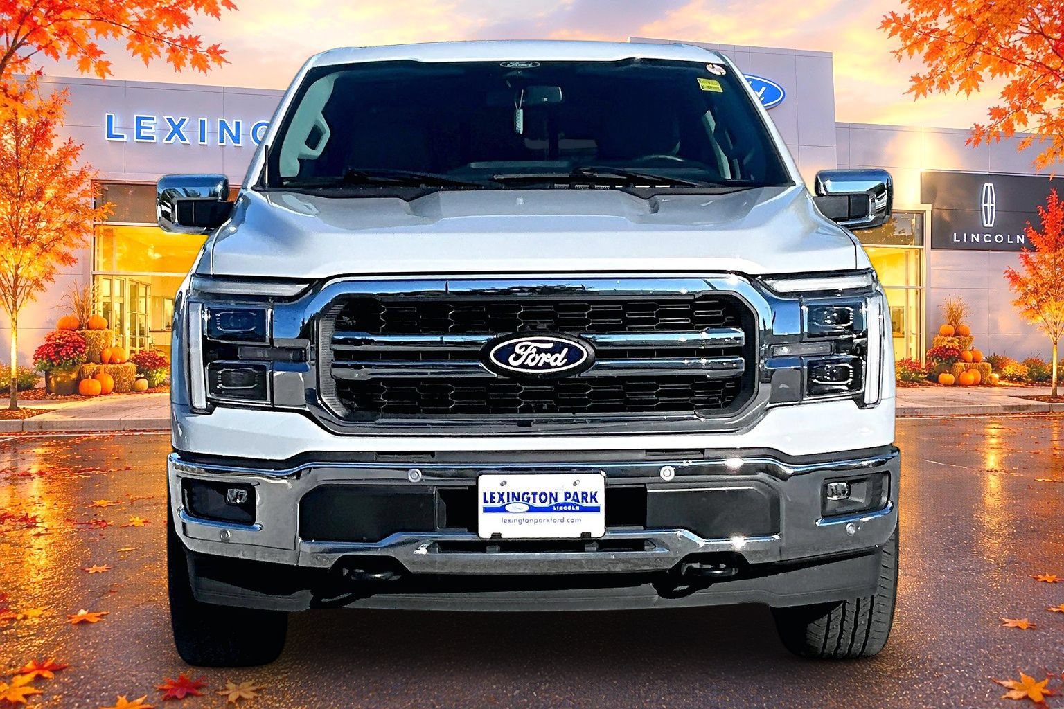 Used 2025 Ford F150 Lariat w/ Equipment Group 502A High AWD/4WD image 2