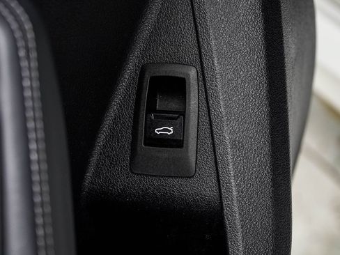 Used 2025 BMW 228i xDrive AWD/4WD image 36