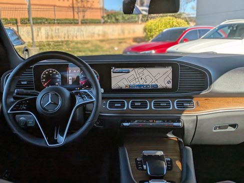 Certified 2025 Mercedes-Benz GLE 580 4MATIC image 30