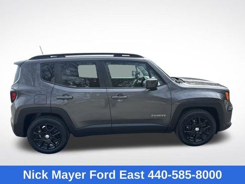 Used 2020 Jeep Renegade Latitude FWD image 8