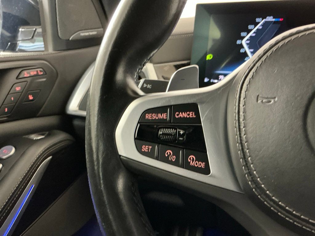 Certified 2024 BMW X7 xDrive40i w/ M Sport Package AWD/4WD image 15