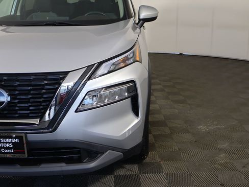 Used 2023 Nissan Rogue SV AWD/4WD image 13