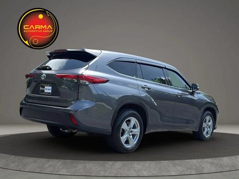 Used 2020 Toyota Highlander L FWD image 5