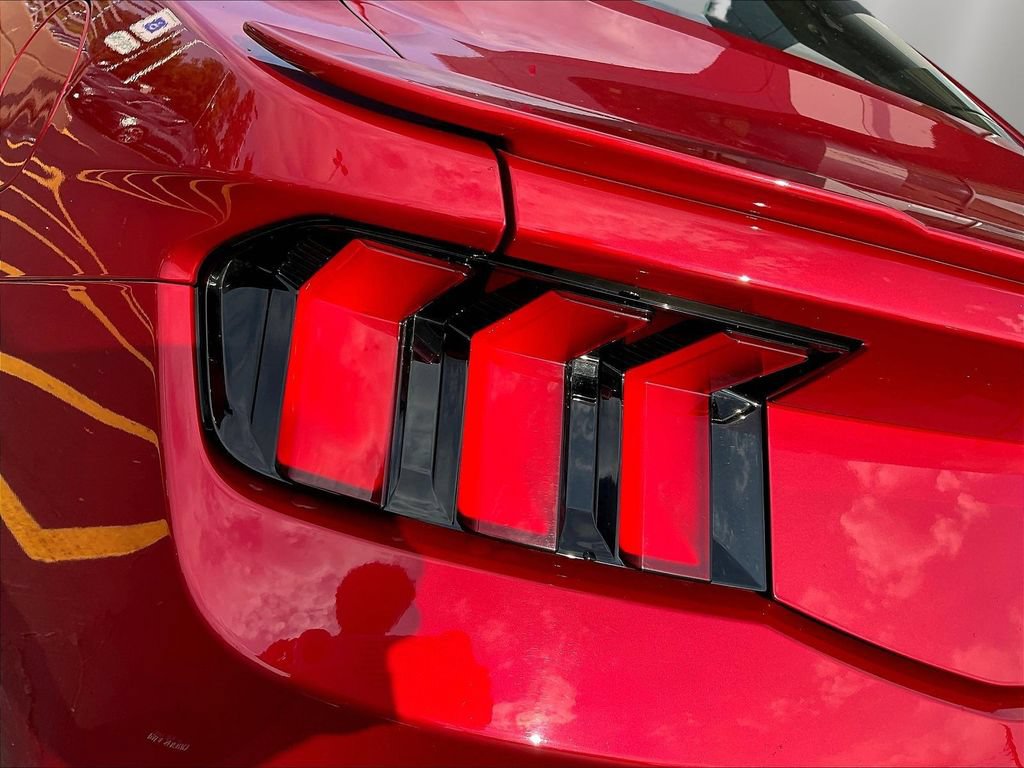Used 2024 Ford Mustang Coupe w/ 2.3L High Performance Package RWD image 21