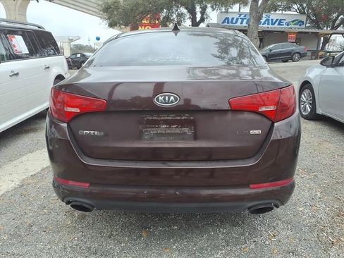 Used 2011 Kia Optima EX image 5