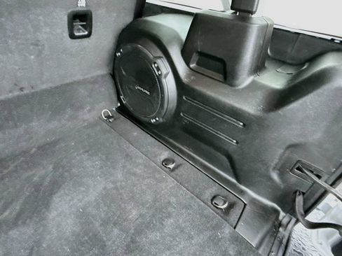 Used 2023 Jeep Wrangler Unlimited Sahara w/ Cold Weather Group AWD/4WD image 31
