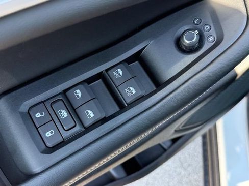 New 2026 Jeep Grand Cherokee Altitude AWD/4WD image 20