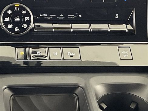 New 2025 Nissan Armada SL w/ Captain's Chari Seat Package image 20