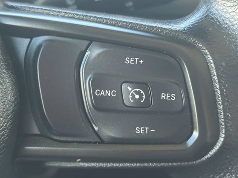 Used 2023 Jeep Wrangler Unlimited Sport AWD/4WD image 14