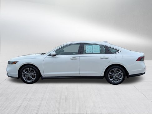 Used 2024 Honda Accord EX image 4
