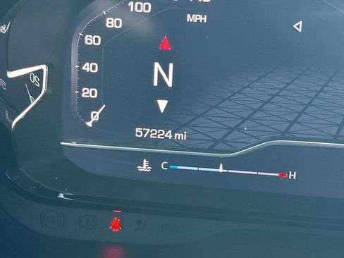 Used 2022 GMC Yukon Denali image 21