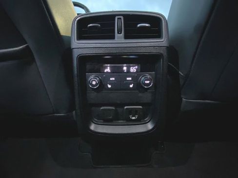 Used 2019 Buick Envision Essence image 21