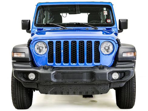Used 2024 Jeep Wrangler Unlimited Sport AWD/4WD image 2