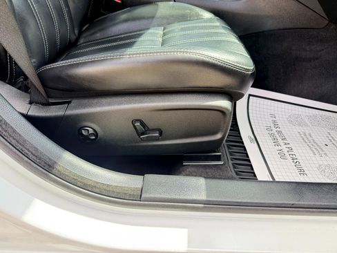 Used 2013 Chrysler 300 S image 42