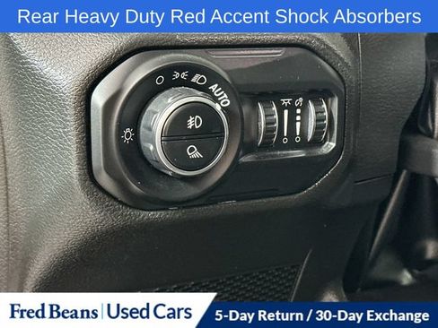 Used 2022 Jeep Gladiator Sport AWD/4WD image 15