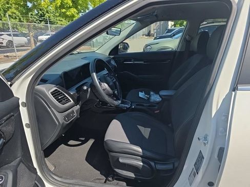 Used 2024 Kia Seltos S AWD/4WD image 4