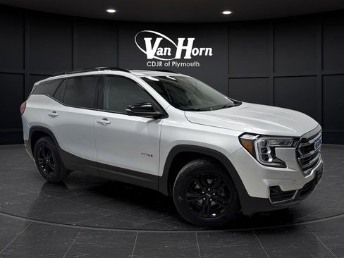 Used 2022 GMC Terrain AT4 w/ Infotainment Package II image 40