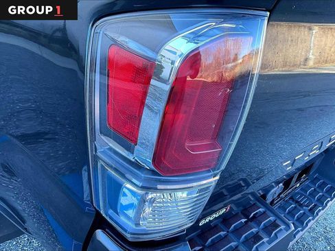 Certified 2022 Toyota Tacoma TRD Sport image 27
