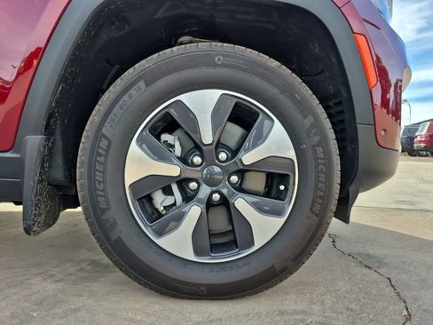 New 2024 Jeep Grand Cherokee Limited 4xe w/ Luxury Tech Group II image 14