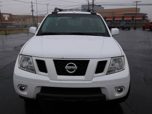 Used 2012 Nissan Frontier PRO-4X w/ Pro-4x Luxury Pkg image 2