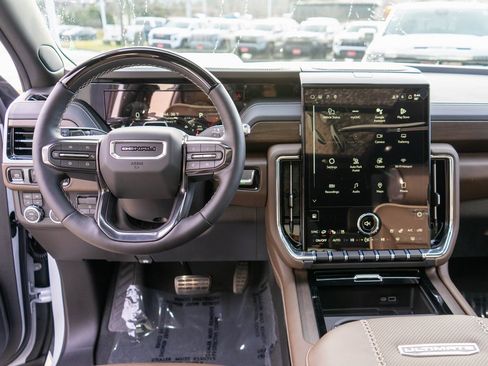 New 2026 GMC Yukon XL Denali Ultimate image 18