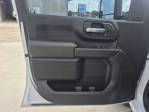Used 2021 Chevrolet Silverado 2500 W/T w/ WT Convenience Package AWD/4WD image 14