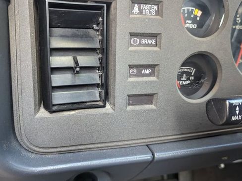 Used 1984 Ford Mustang SVO image 14