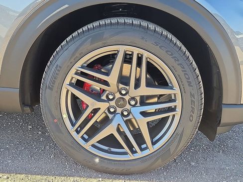 New 2026 Ford Explorer ST w/ Sun And Sound Package AWD/4WD image 7