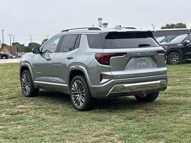 New 2027 GMC Terrain Denali w/ LPO, Black Badging Package AWD/4WD image 10