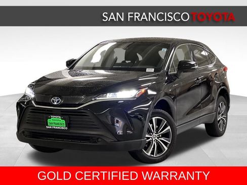 Certified 2022 Toyota Venza LE image 1