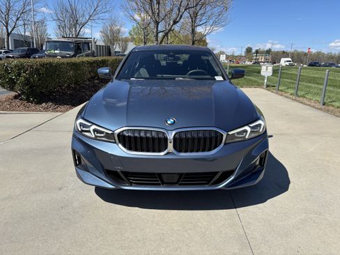 Certified 2025 BMW 330i 330i image 3