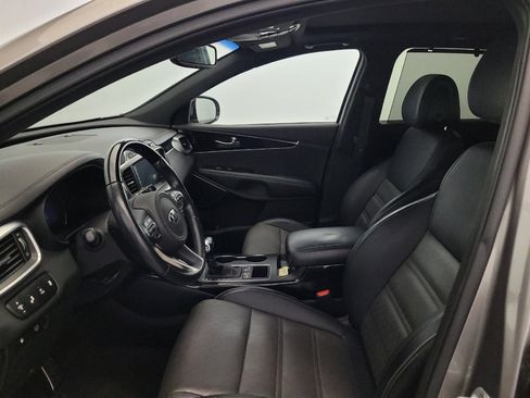 Used 2016 Kia Sorento SX FWD image 17