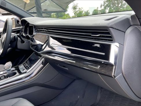 Used 2026 Audi Q8 Premium Plus AWD/4WD image 19