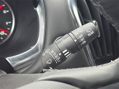 Certified 2023 Chevrolet Traverse Premier w/ LPO, Floor Liner Package image 38