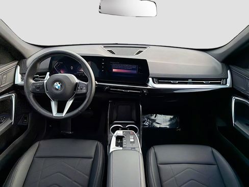 Certified 2025 BMW X1 xDrive28i image 17