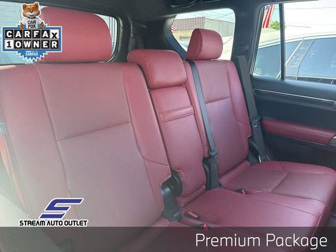 Used 2023 Lexus GX 460 Premium image 11