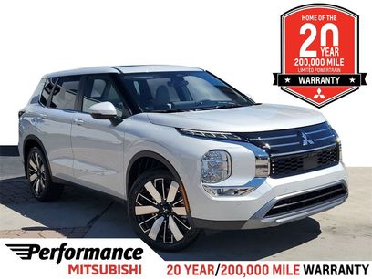 New 2025 Mitsubishi Outlander SE