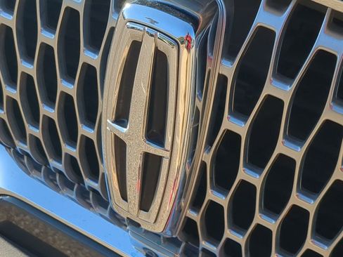 Used 2023 Lincoln Aviator Reserve w/ Elements Package Plus image 31