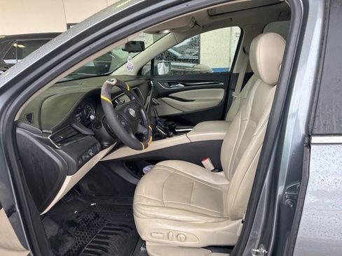 Used 2018 Buick Enclave Premium w/ Experience Buick Package image 2