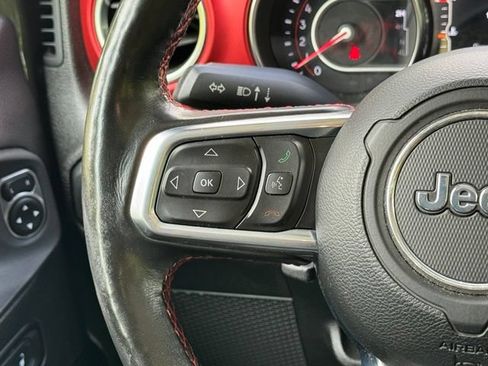 Used 2021 Jeep Wrangler Unlimited Rubicon w/ Dual Top Group AWD/4WD image 23
