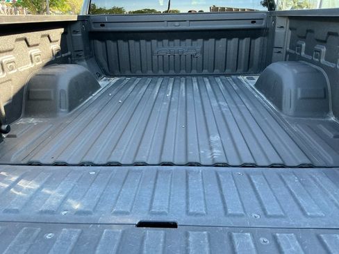 Used 2021 GMC Sierra 1500 AT4 AWD/4WD image 17