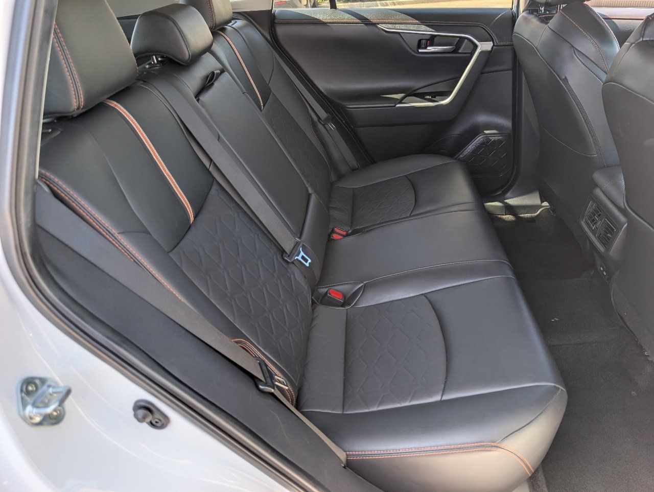 Used 2024 Toyota RAV4 Adventure AWD/4WD image 5